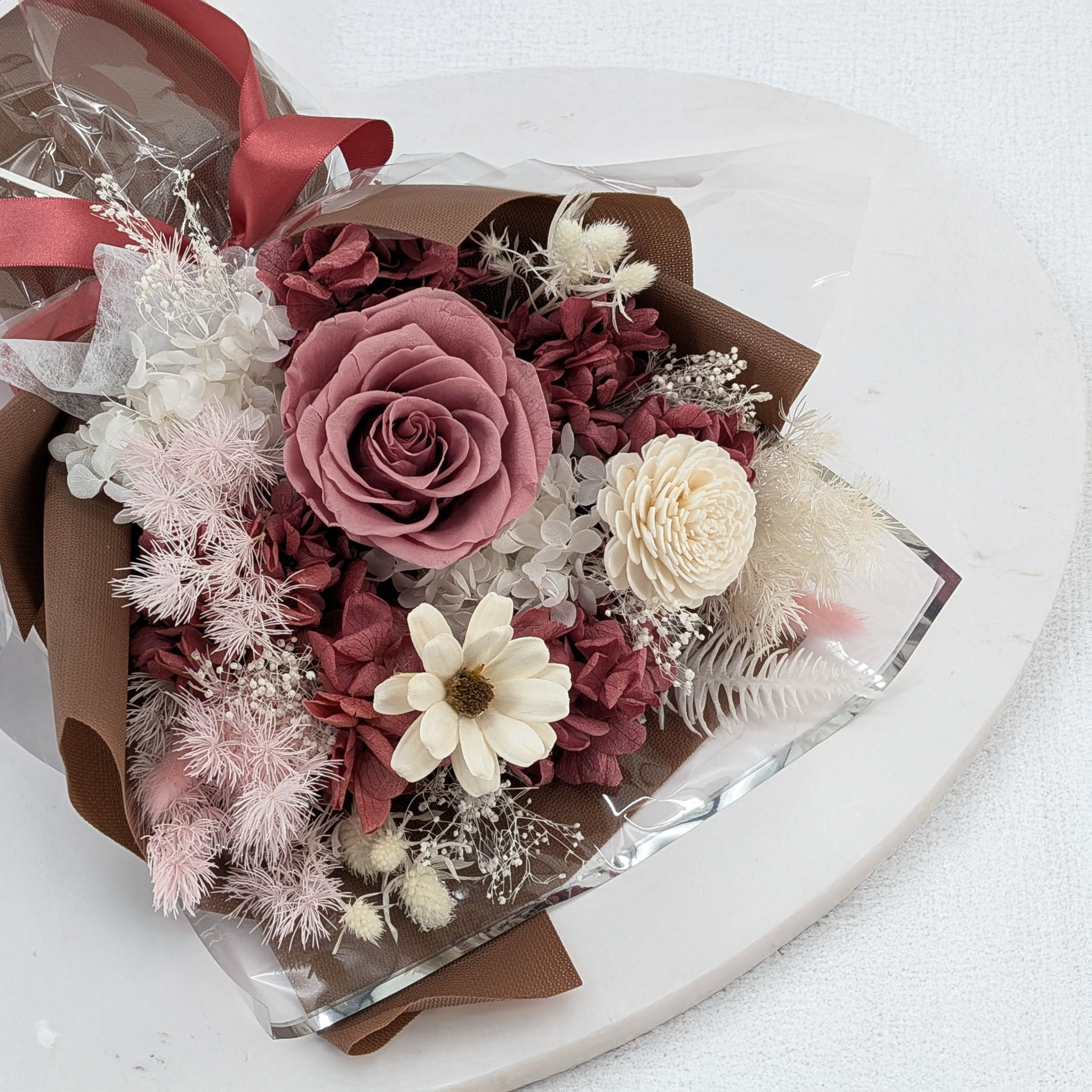 Bouquet Premium en boîte – EVERGIVE – A Lasting Gesture – Soft Blush