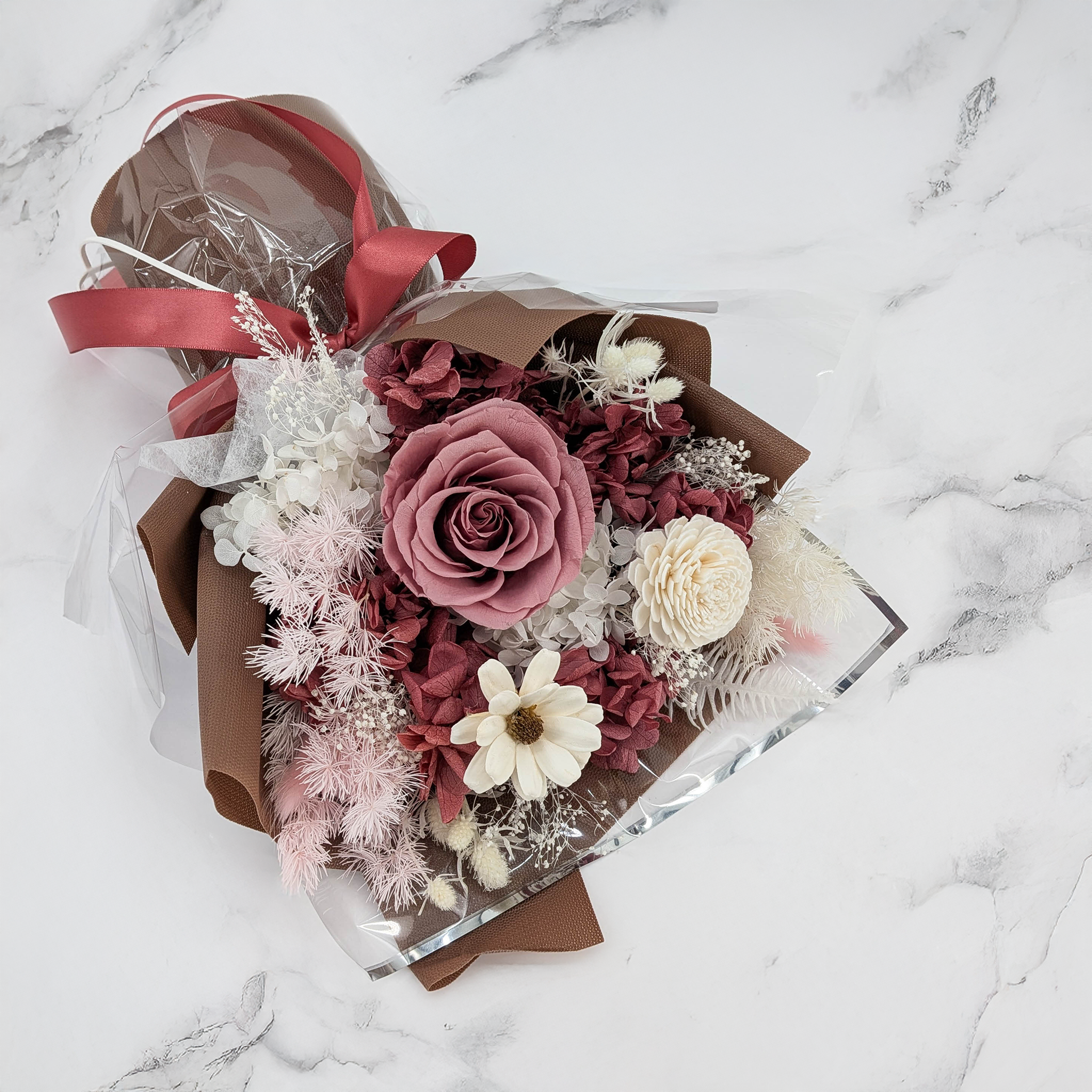 Bouquet Premium en boîte – EVERGIVE – A Lasting Gesture – Soft Blush