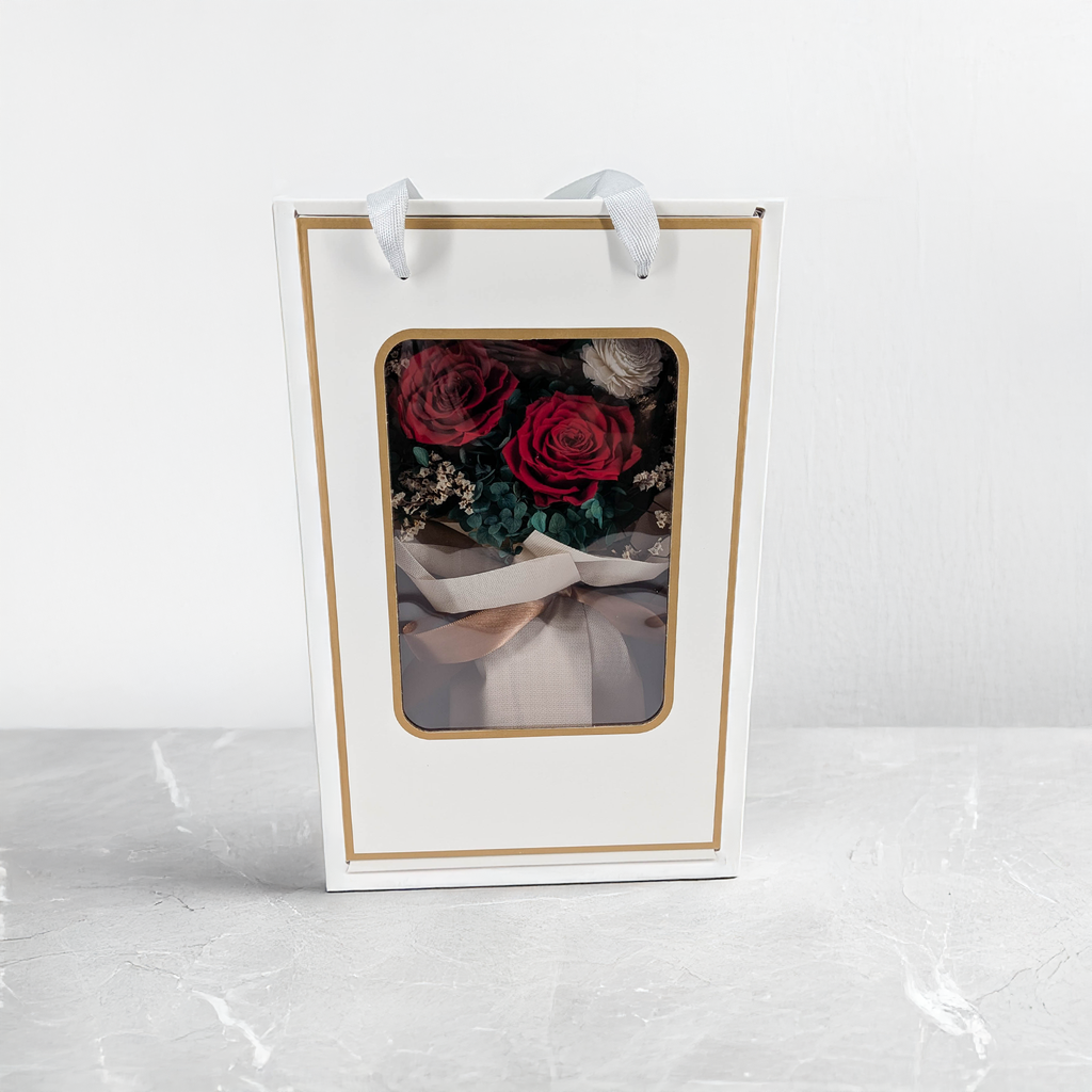 Bouquet Premium en boîte - EVERGIVE – A Lasting Gesture – Crimson Charm