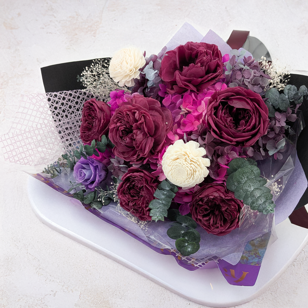 Bouquet Premium en boîte - EVERGIVE – A Lasting Gesture – Mystelle Royal