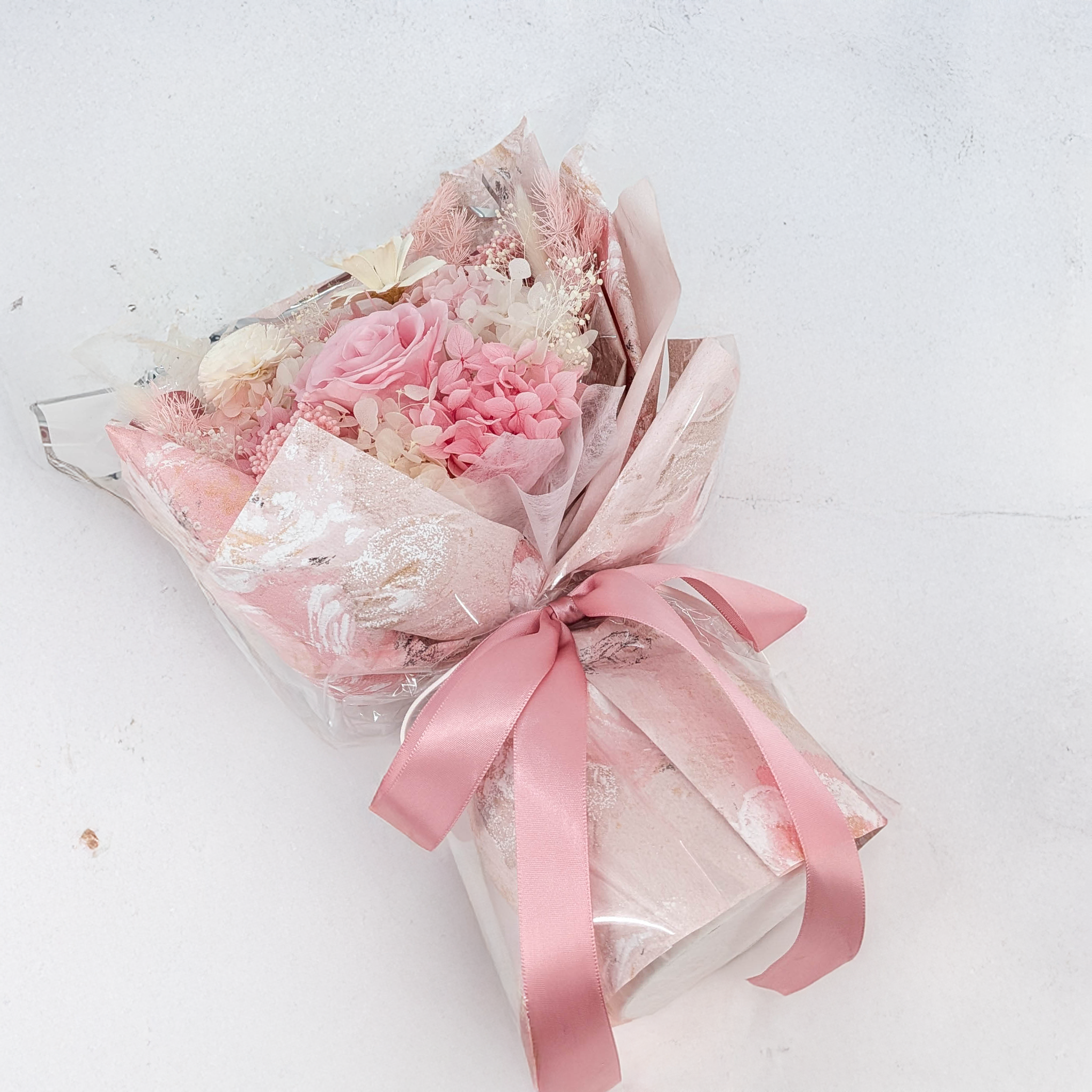 Bouquet Premium en boîte – EVERGIVE – A Lasting Gesture – Pink Blush
