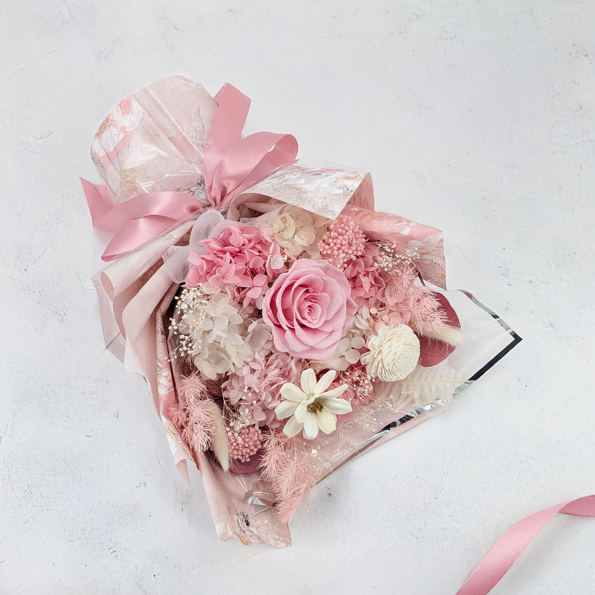 Bouquet Premium en boîte – EVERGIVE – A Lasting Gesture – Pink Blush