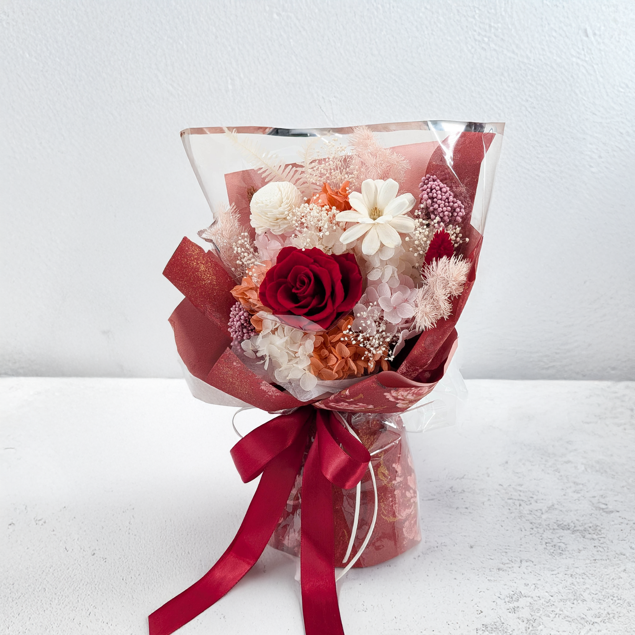 Bouquet Premium en boîte – EVERGIVE – A Lasting Gesture – Red Blush