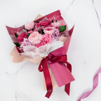 Bouquet Premium en boîte – EVERGIVE – A Lasting Gesture – Rosé Royal