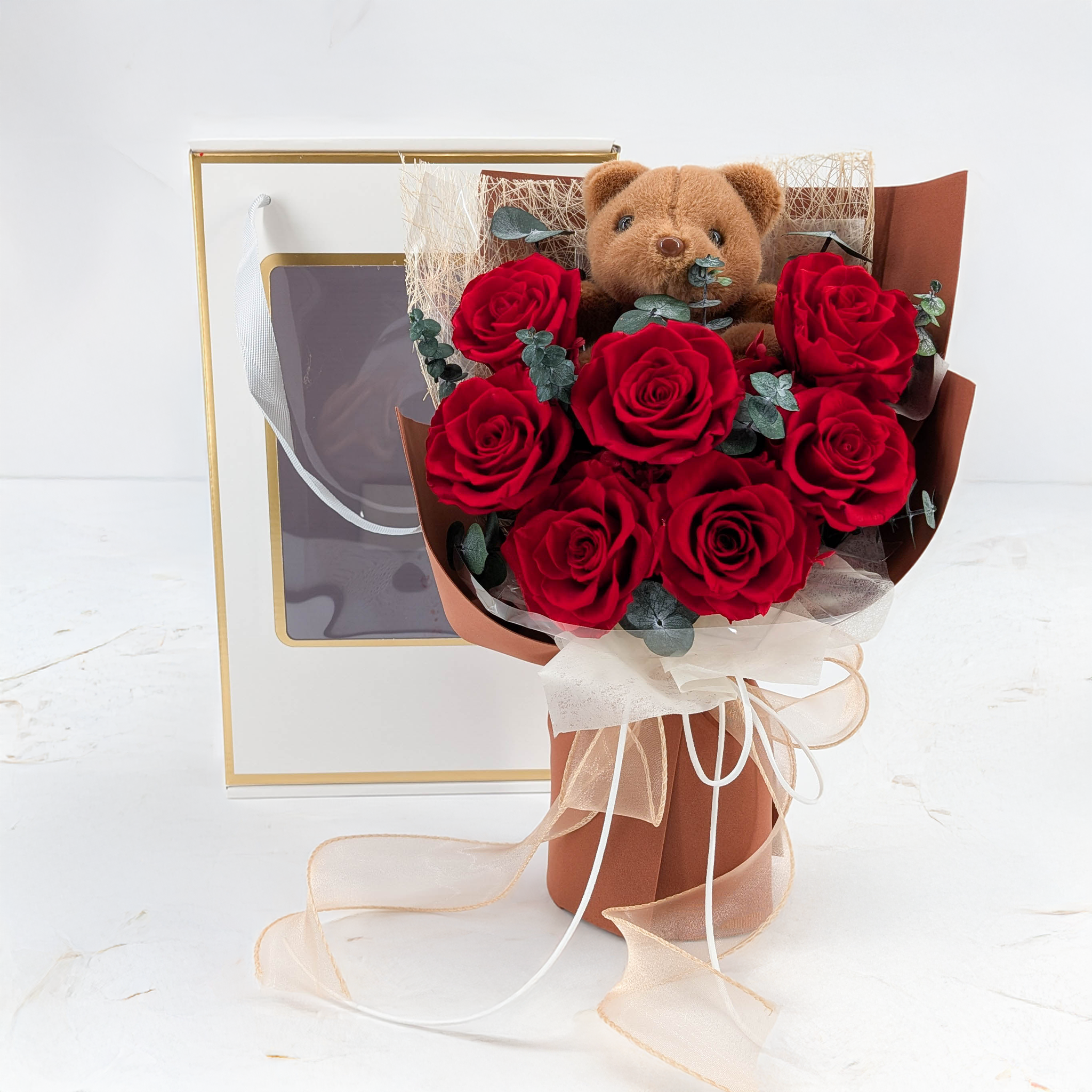Bouquet Premium en boîte - EVERGIVE – A Lasting Gesture – Ruby Tenderness