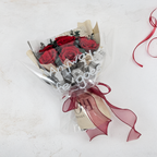 Bouquet Premium en boîte - EVERGIVE – A Lasting Gesture – Ruby Timeless