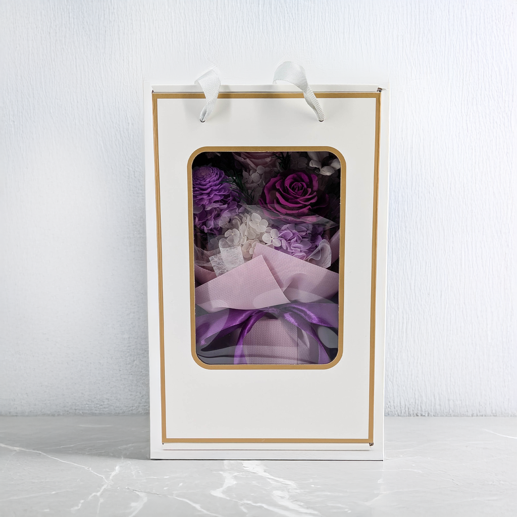 Bouquet Premium en boîte - EVERGIVE – A Lasting Gesture – Violet Grace